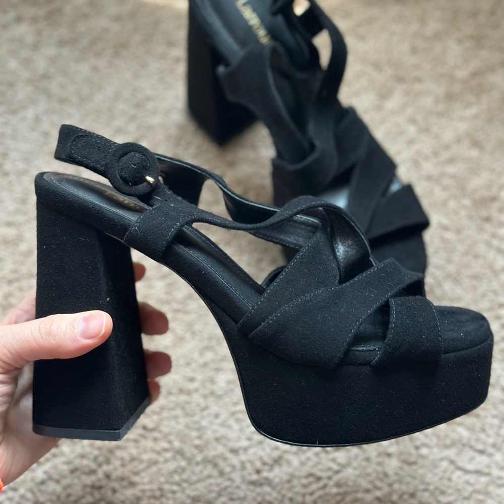 Black Platform Heels - Picture 6 of 10